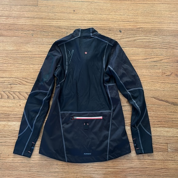 Macron Running Jacket - Picture 3 of 3